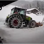 Ib Chnorz Alphut Chalet