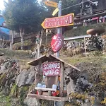 Ib Chnorz Alphut Chalet