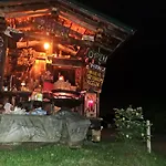 Ib Chnorz Alphut Chalet *