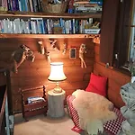 Ib Chnorz Alphut Chalet
