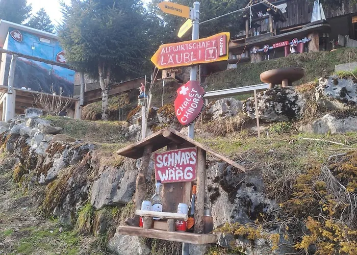 Ib Chnorz Alphut Chalet